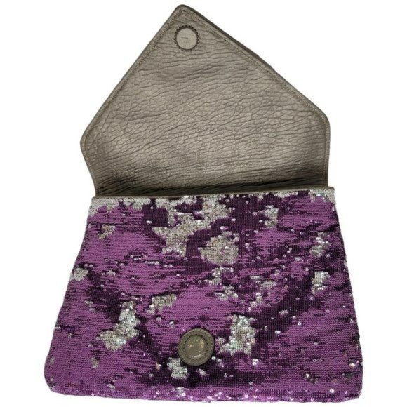 ALEXIS HUDSON Sequin Clutch Envelope Style Magnetic Closure NEW w/Tag - Picture 3 of 16